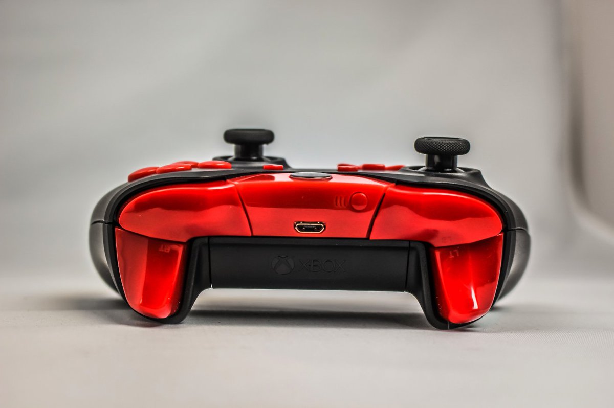 CinchGaming's tweet image. Send in the 🚒, this controller is🔥.

CinchGaming.com #Gaming #Controller #Fire