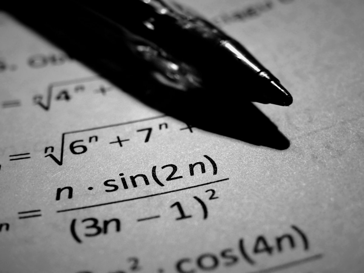 educacion3_0's tweet photo. Selección de 15 recursos con nuevo contenido para aprender y repasar #Matemáticas en #Bachillerato https://t.co/ziWret87C5 https://t.co/r8Z9MW5Kxr