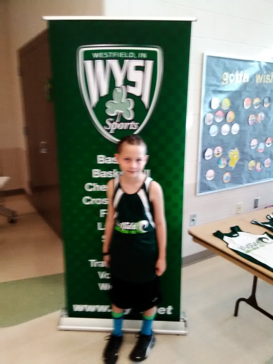 WYSITrack's tweet photo. William at the MTES Health Fair reppin' the Green Wave https://t.co/RxFLmpig9o