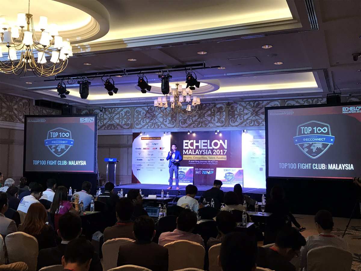 rinaloveslife's tweet photo. My company is thankful 😃 amazing time! #e27 #EchelonMY2017 #foodzaps #startup #MachineLearning #pointofsales https://t.co/Uf4KnokXXr