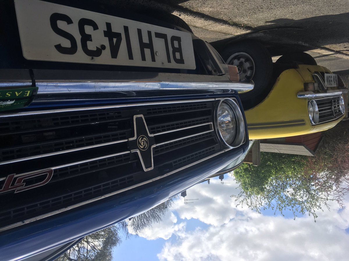 EastAnglianJob's tweet photo. Cleaning cars upside down in prep for tomorrow's Gumball run. Raising money for MIND. #mini #minifamily #nmoc #EAJob https://t.co/2vxWEvB3sv