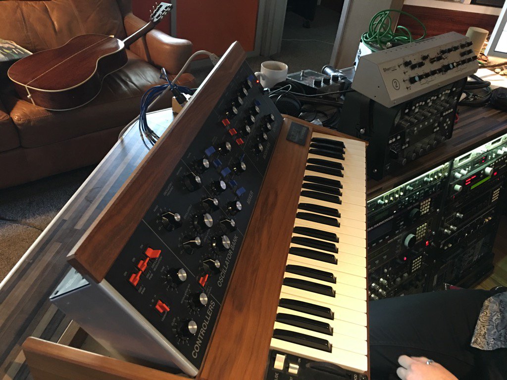 _Evansson's tweet image. The real ones sound lovely - Tax The Heat bass armour