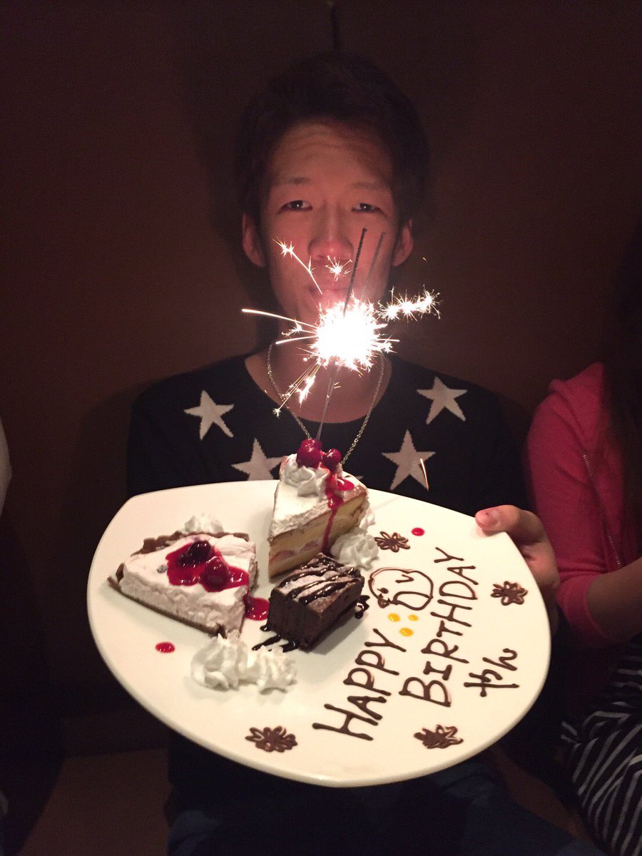 kokushi792's tweet photo. #エリンギ
#潮吹き
#コールマン
誕生日おめでとう♪

暴れ過ぎて、、、
誕生日会つかれますた！笑笑 https://t.co/xK8NB0R3jx