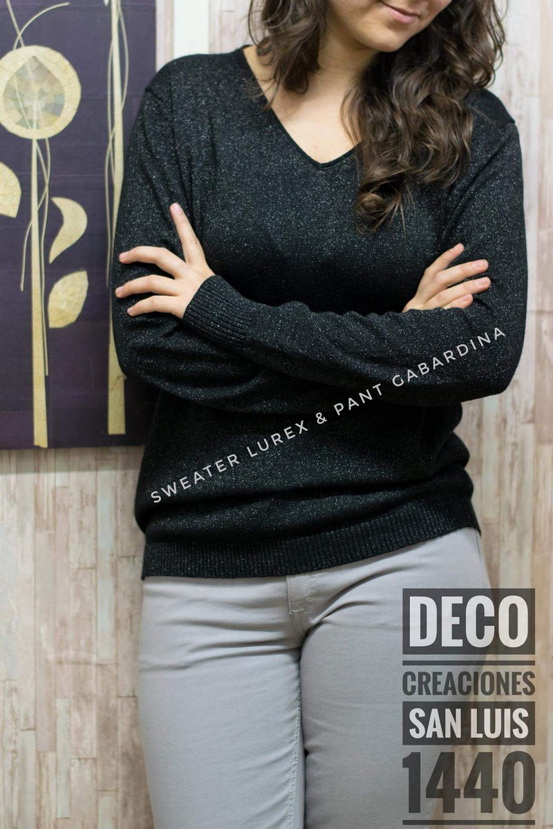Deco_Creaciones's tweet photo. #buensabado amigas!!
sweater de lurex + jean de gabardina
#decocreaciones #rosariofashionweek #rosariourbanstyle #rosariomoda https://t.co/3Uc9sXzRR3