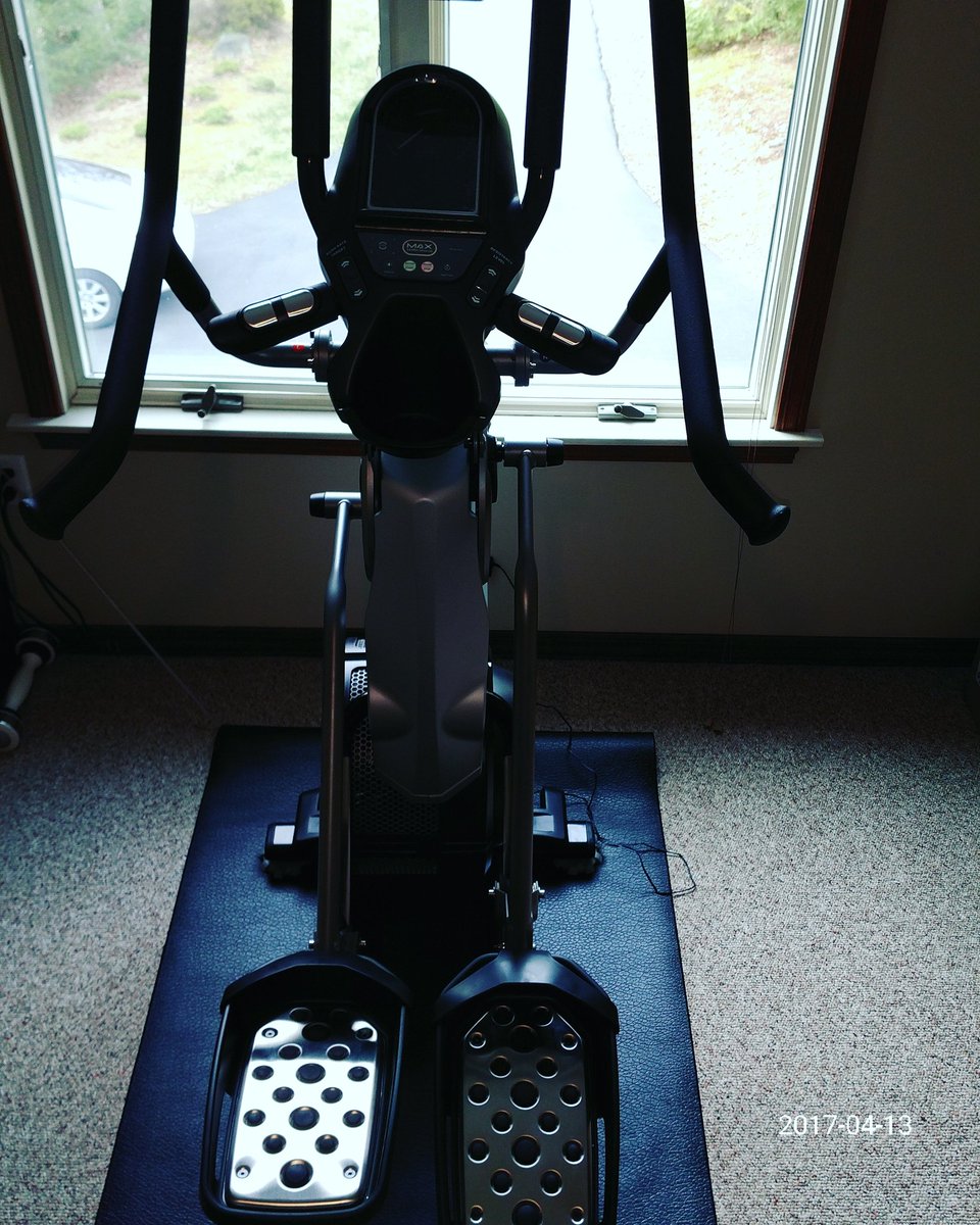Treadmillrepair's tweet photo. Yes it's the #weekend but your #body cant wait
#maxtrainer #weekendworkout #cardioworkout #sweat #fatcrying #easterworkout #techmotionusa https://t.co/XfhR8MMV1L