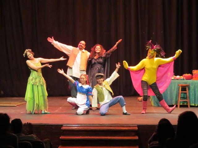 CyTProducciones's tweet photo. @CyTProducciones #TeInvita a #Disfrutar #Ultimas2Funciones de #HanselYgrettel_CyT en @teatropremium #Sab15 y #Dom16 #Abril #4pm #TeEsperamos https://t.co/dimoUTg9E0