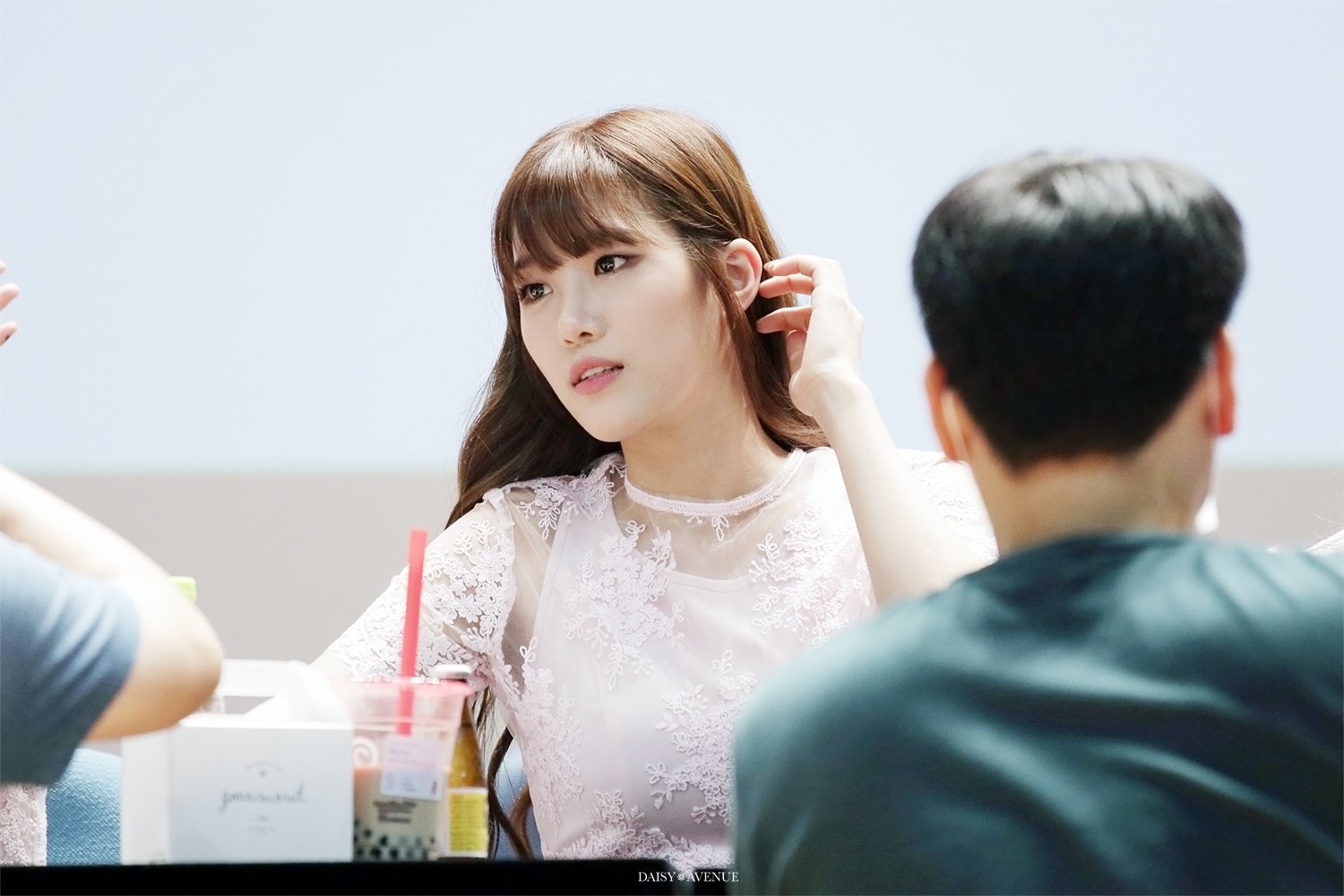 C9dmwloWsAEKSyL.jpg:large