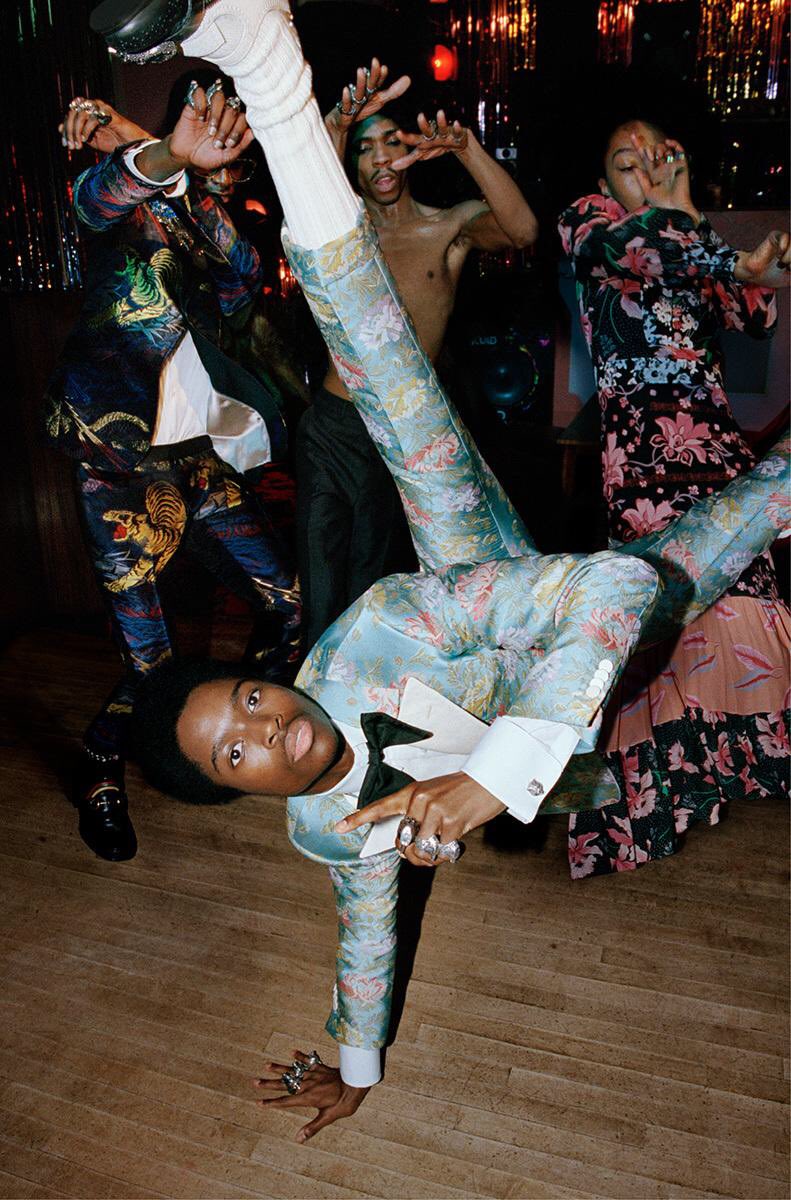 yellowmelonpr's tweet photo. We're loving @gucci's new campaign #prgals #dance #Gucci https://t.co/ckjU4MM6Ax
