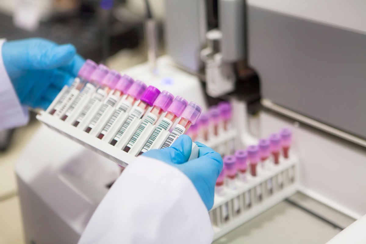 RobertsonColleg's tweet image. We&apos;re celebrating #MedicalLaboratoryWeek this Monday at the #Winnipeg campus! Come see us from 10am - 4pm to learn about this profession.