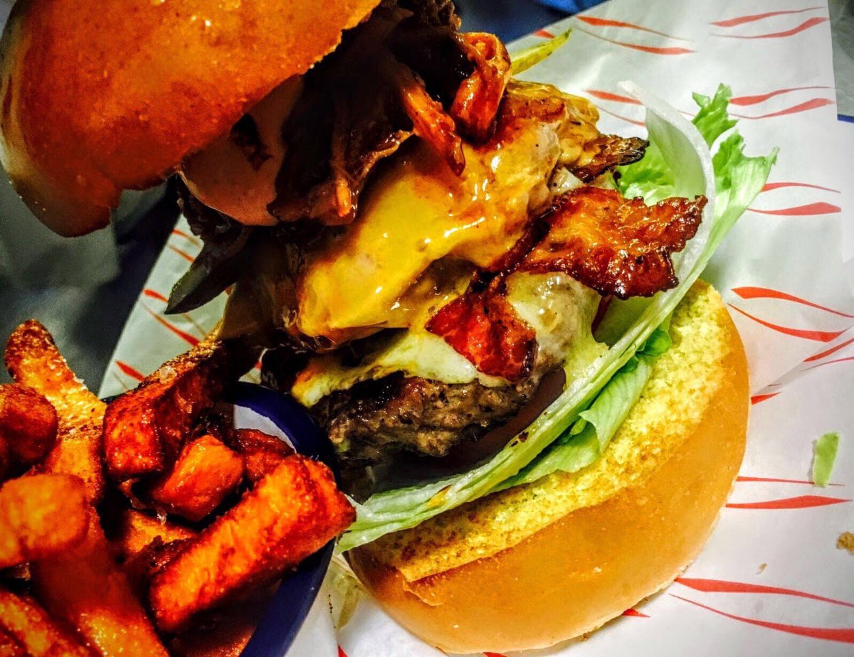 You’ve nailed the shelves, they’re straight-ish. It’s about time you nailed a beasty burger. #easterweekend #DIY #Altrincham