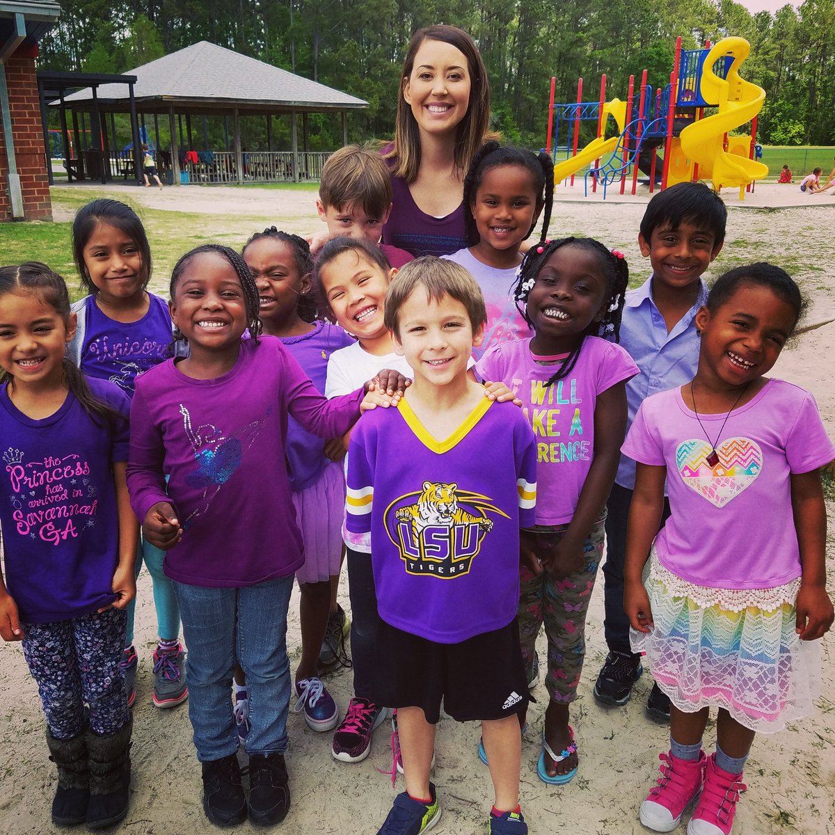 crbteach's tweet photo. A #fun and #eventful Friday! #PurpleUp #EasterEggHunt #SpringBreakhasarrived #RHPS @RichmondHill_PS https://t.co/mOukfEX8uF