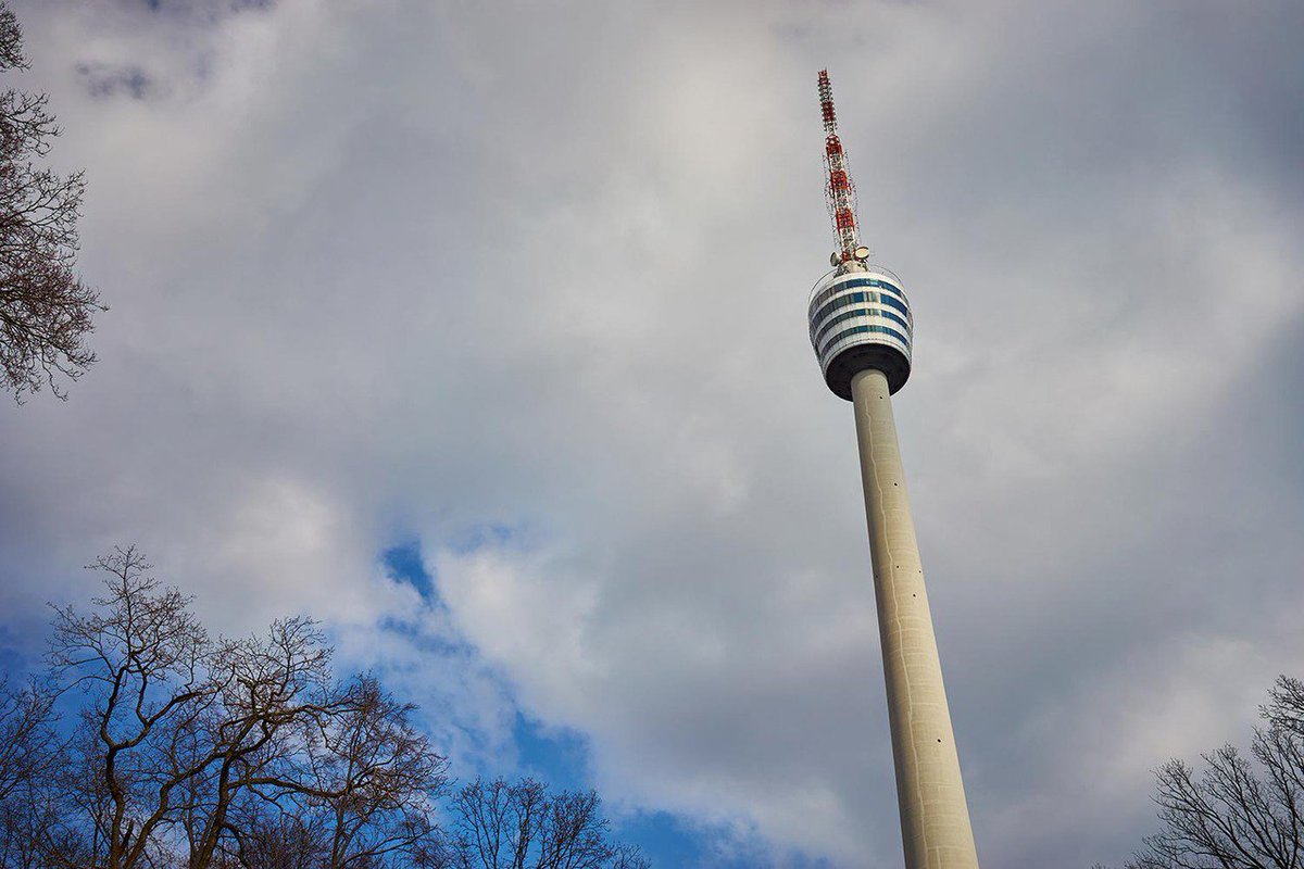 Feinstaub ist ein komplexes Gemisch aus festen und flüssigen Partikeln und wird abhängig von der Größe in untersc... blog.dexwet.com/feinstaubsitua…