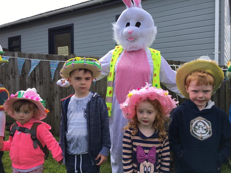 LlysNini's tweet photo. @LlysNini Easter Egg Hunt today @SWEveningPost @SwanseaCVS @RSPCA_Cardiff @964thewave @NPTCVS @KevJohnscymru Happy Easter everyone@ https://t.co/T3IhN4DQfi