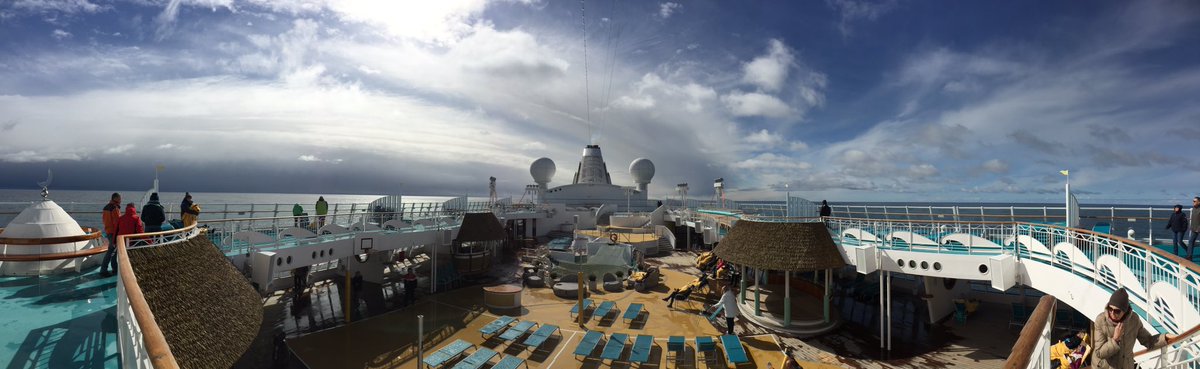 ESCBavaria's tweet photo. Epic weather #aidavita #norwegischeinseln https://t.co/GoHLITj6cp