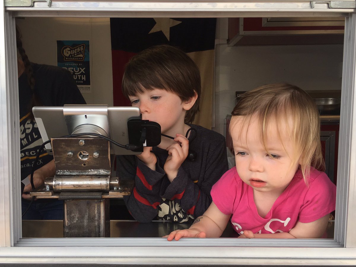 Daniel Vaughn tweet media