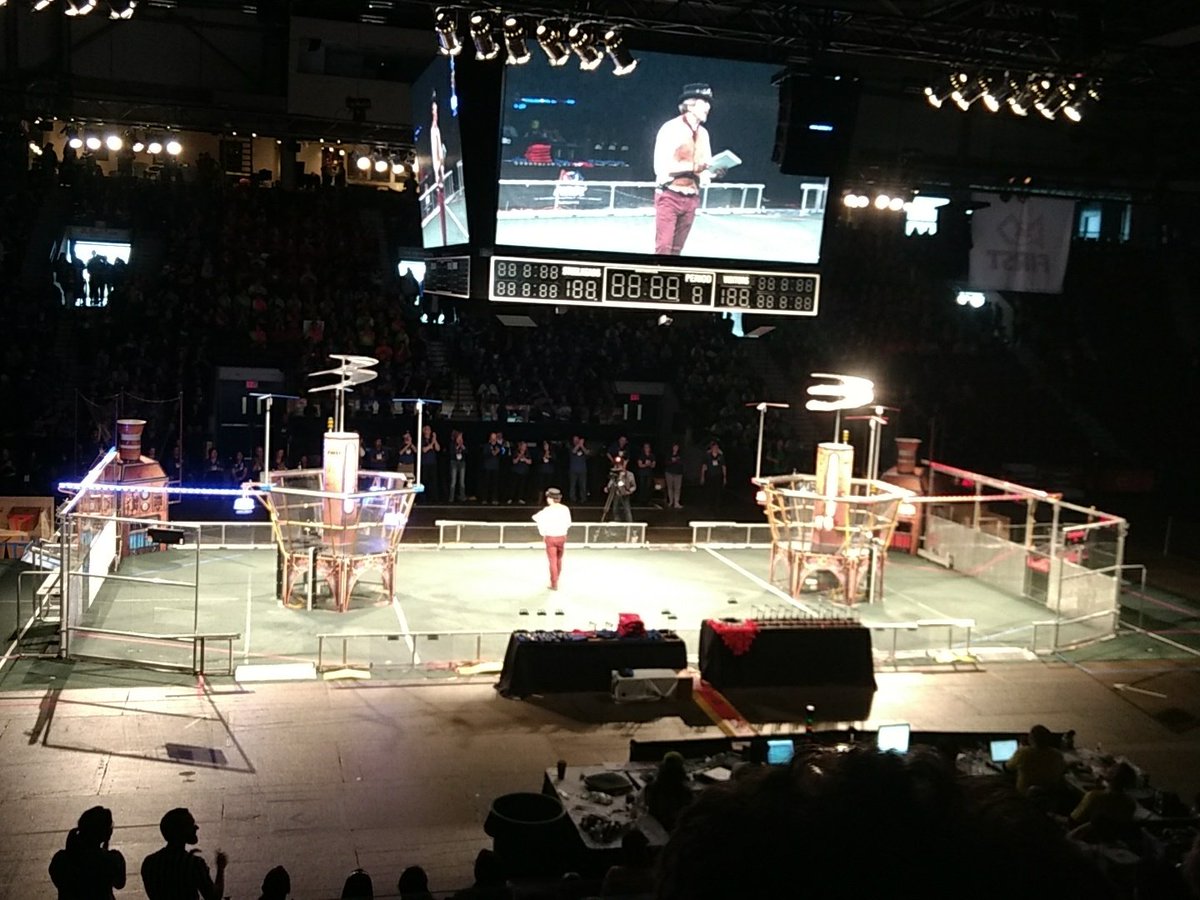 cyberheart6009's tweet photo. Let's hand out some hardware! #ONCMP #FRC #firststeamworks https://t.co/lm8EEjgti6