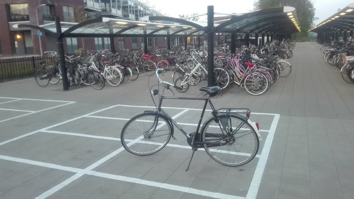 <a href="/NS_online/">NS online</a> <a href="/nsreiziger/">NS reiziger</a> <a href="/NS_Wijchen/">Station Wijchen</a> Landelijke primeur voor #wijchen? VIP parkeerplaatsen voor fietsen;)