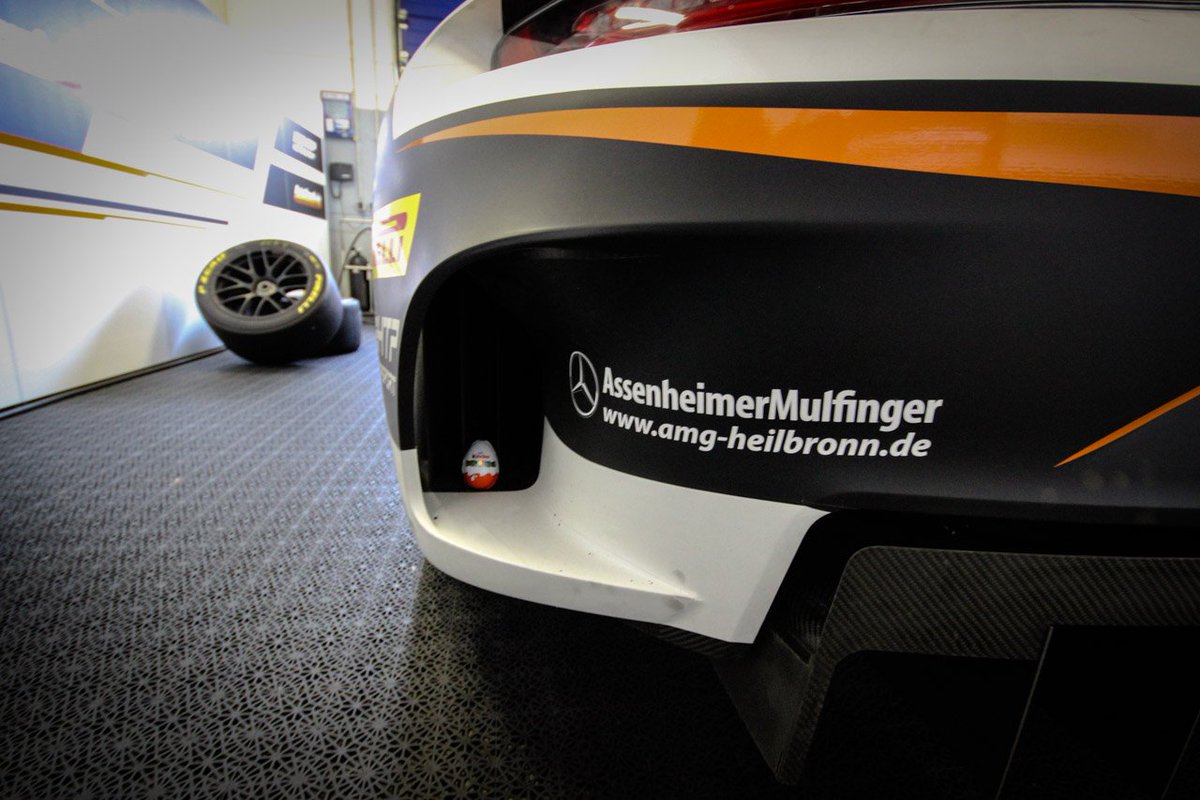 HTPMotorsport's tweet photo. #HappyEaster | #FroheOstern 🐰 #mg84 #patrickassenheimer #mannfilter #kstools #ravenol #24hamg #AMG #üei #ostern 📷: @brunos_sacco https://t.co/MJLrSSgTQH