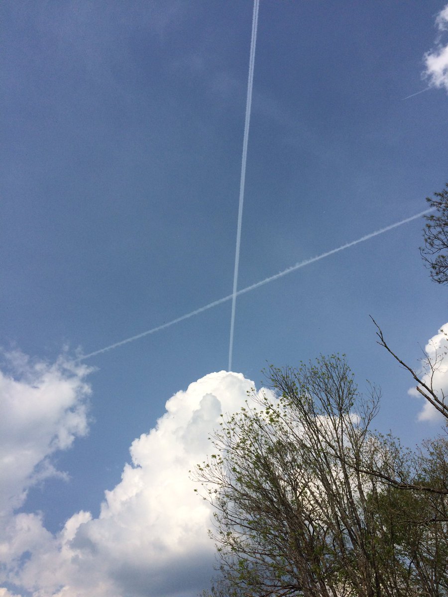 mickeytclark's tweet photo. When God is your marketing director @crcc423 https://t.co/S59T2Yxtbi