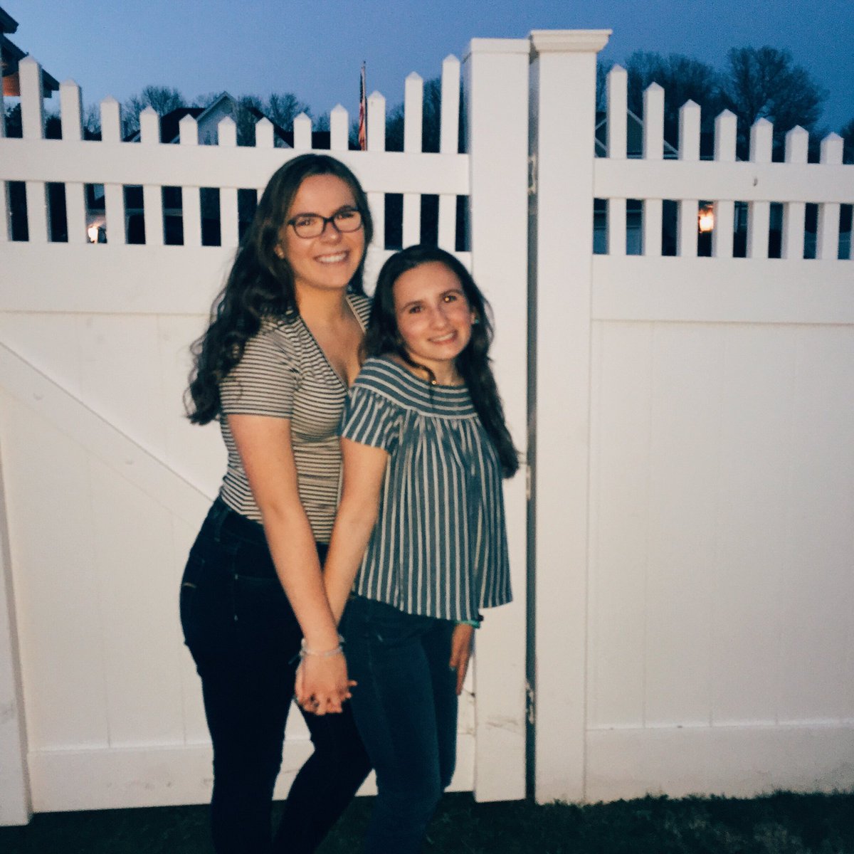 lexiegren's tweet photo. happy birthday ugly!!! i hope you enjoy these gorg pics of me and you! ily lady💕🎉@livpaloscio https://t.co/93jVwClv1d