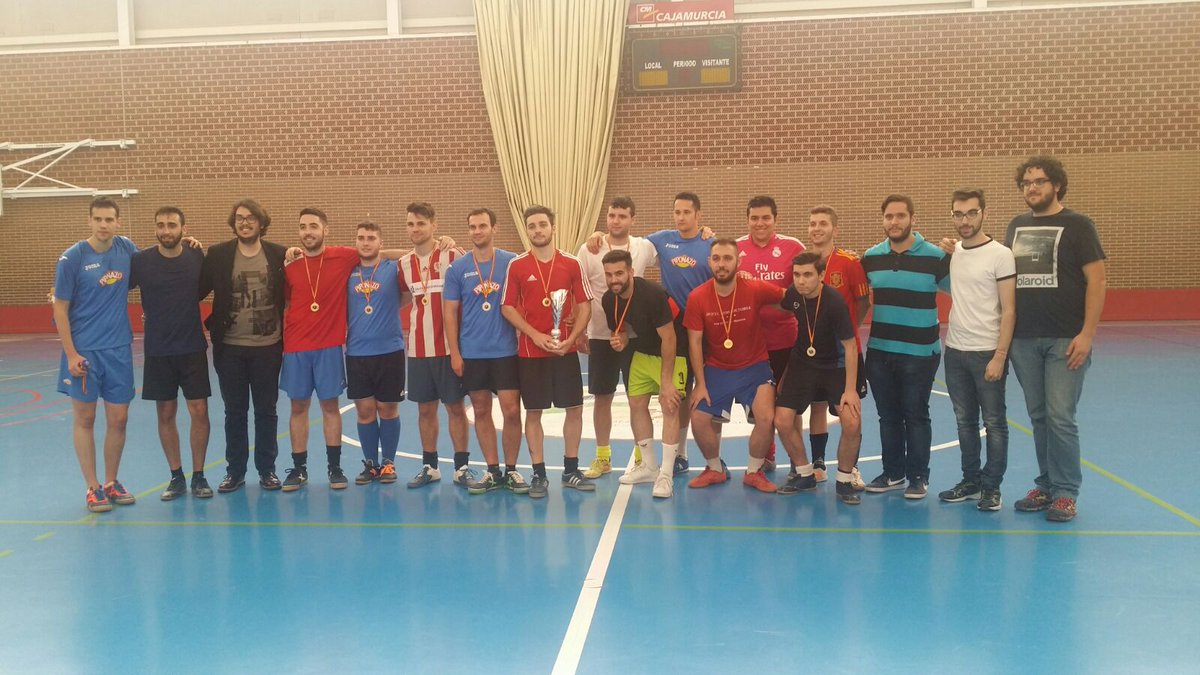 AGERMurcia's tweet photo. Hoy hemos celebrado el I Torneo de Futsal solidario AGERM. ¡Enhorabuena a los participantes y gracias a todos los que habéis colaborado!🙂 https://t.co/iY5rif7mG4