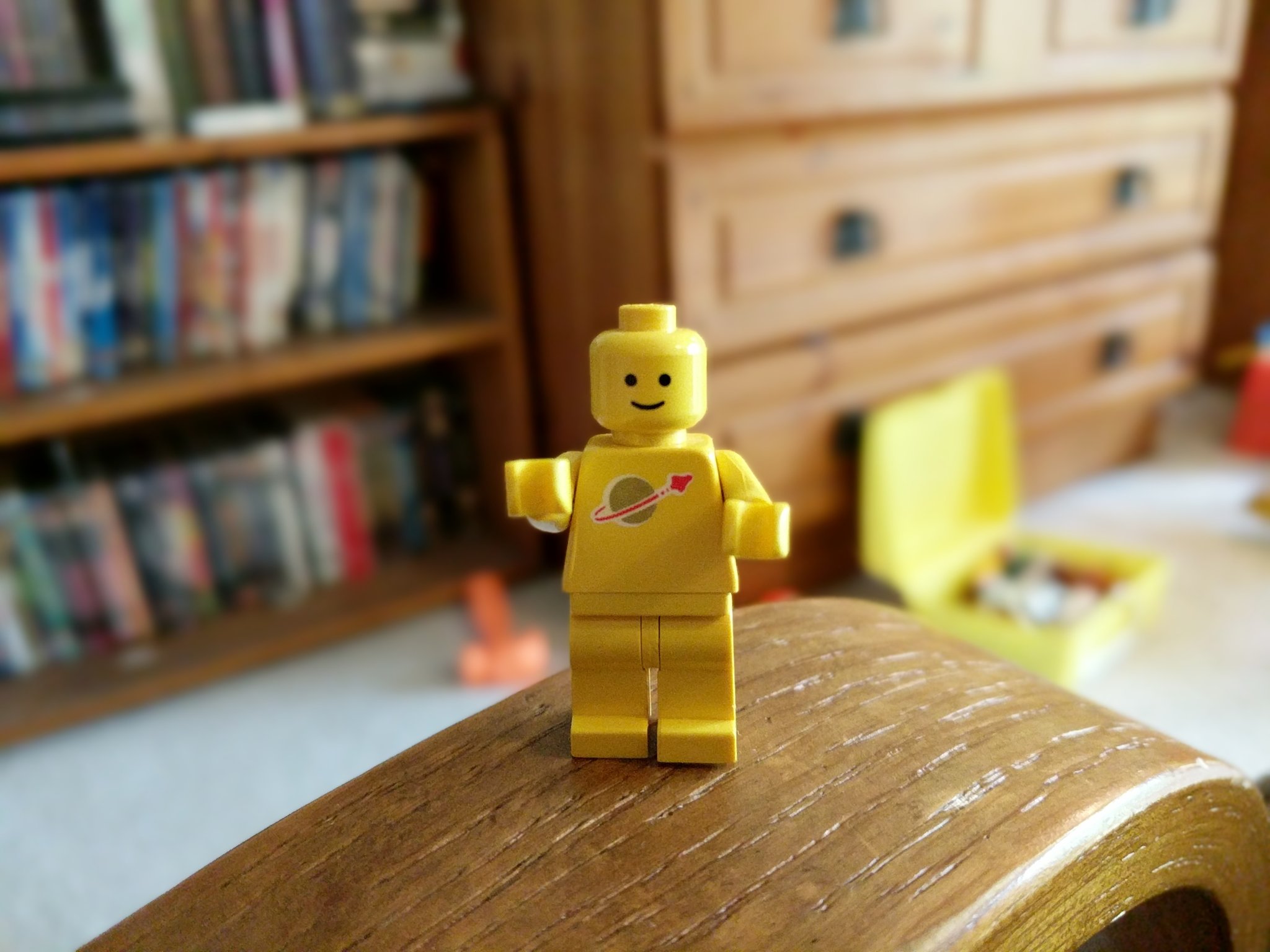 Long on Twitter: "OG Lego yellow space man (sans helmet, was probably cracked) https://t.co/DVmDpPijV2" /