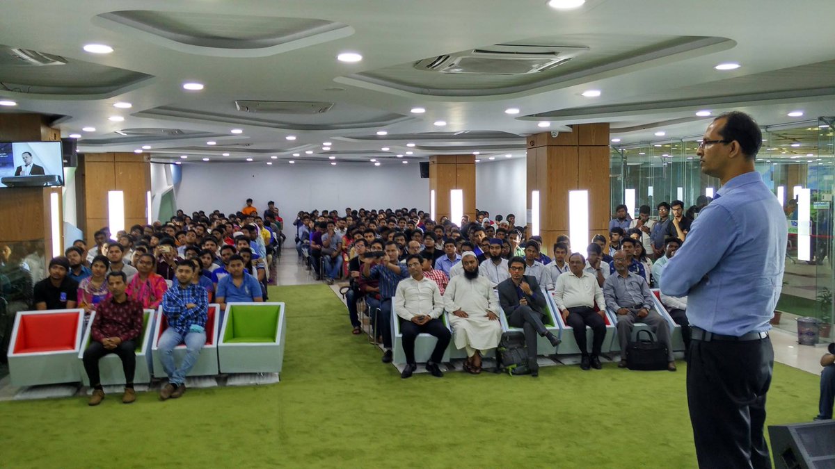 mashiur__rahman's tweet photo. NASA Space Apps Challenge final Bootcamp at @daffodilvarsity University. #Spaceappsbd #Spaceapps #innovation #hackathon 😊 https://t.co/2gLvwrK9cD