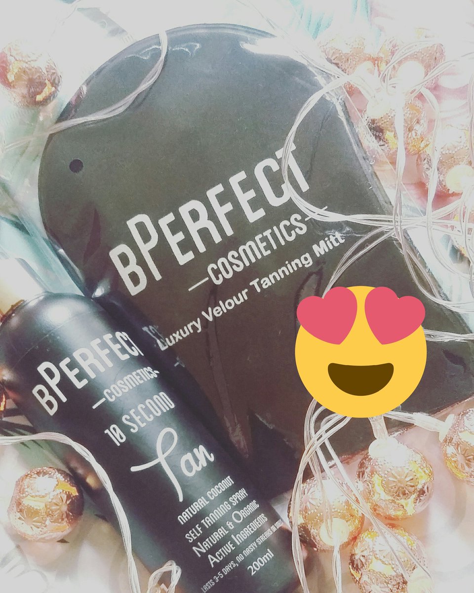 BelfastBrunette's tweet photo. I'm in ❤ with this tan! Amazing, game changer, literally the best tan I've ever used. That's me all browned &amp; ready for Italy! #bbloggers https://t.co/CesA6XFv4S