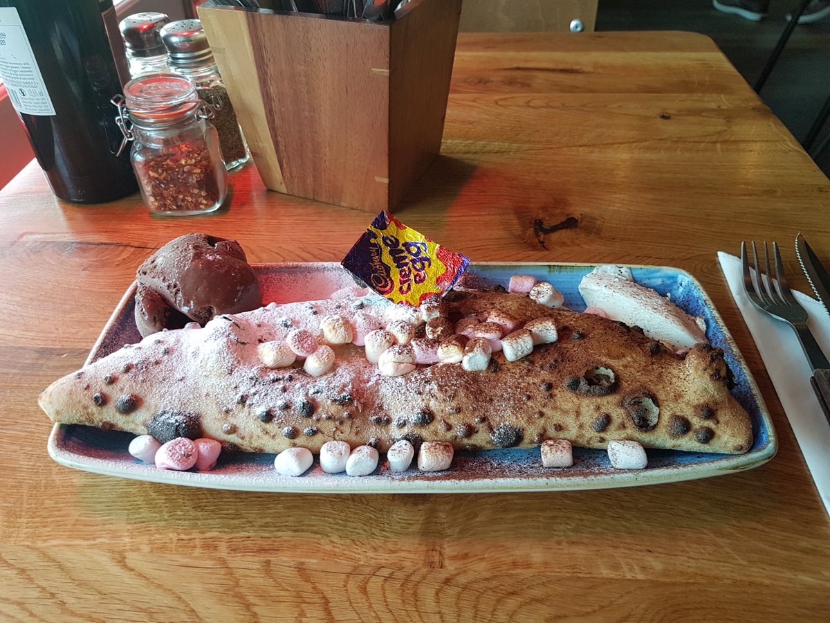 Easter Sunday special - Creme Egg Calzone, mini marshmallows, ice cream and mascarpone! #Bath #EasterPizza
Available Easter Sunday&amp;Monday!