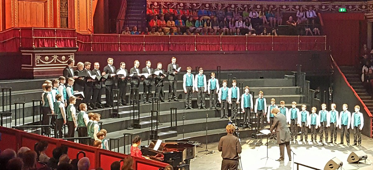 LVembassyUK's tweet photo. Latvian choral music &amp; the best angel voices from Riga Dome Boys choir this evening @iycf2017 @RoyalAlbertHall #VoicesOfTheWorldUnite. https://t.co/4IhY4wwmtL