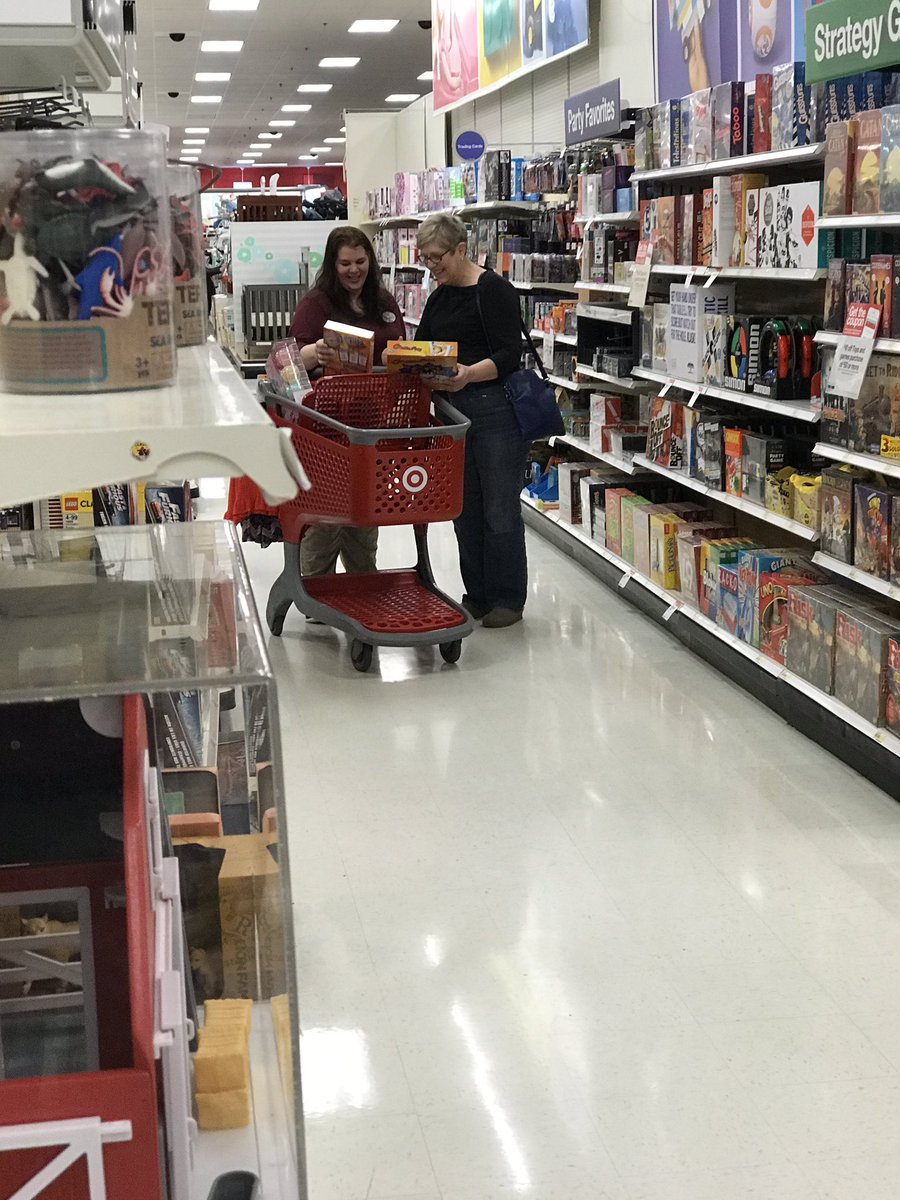Driving experience in toys and building the basket!! #D102ThatsWhatWeDo #ExperienceMatters #CswaG @CristinErdman <a href="/ShannonGehrmann/">Shannon Gehrmann</a>