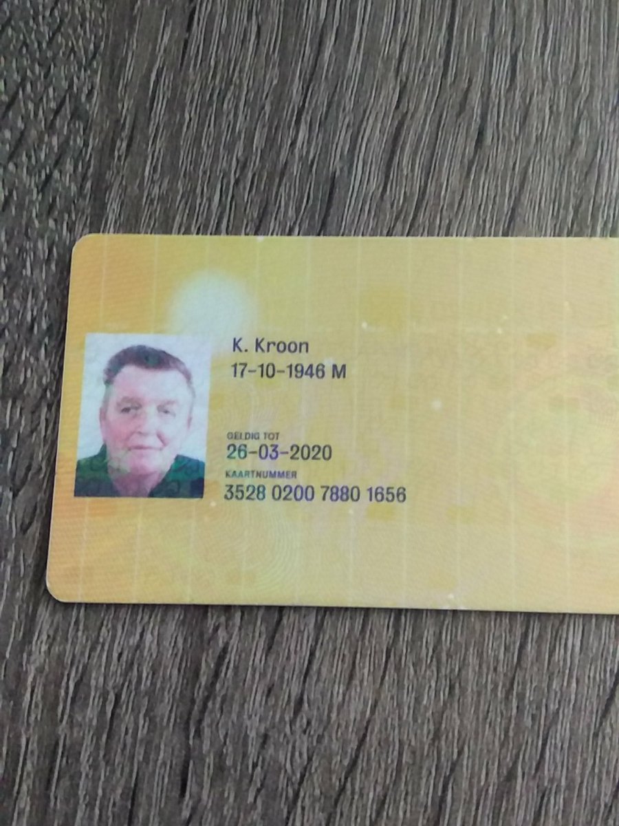 Gevonden bij het voetbalveld vanmiddag ov chipkaart