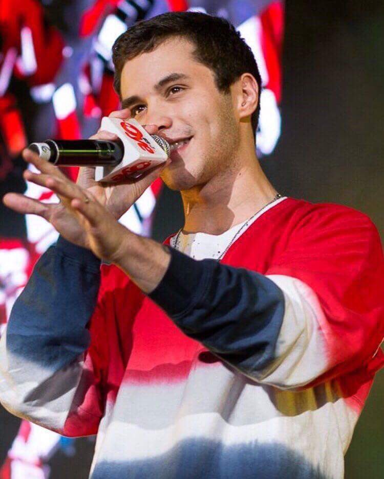 wonderclick_'s tweet photo. Recuerden que si quieren que @atlgarza visite su estado utilicen el HT #AtlEn + su estado. Por ejemplo: #AtlEnSanLuisPotosí https://t.co/hP1a1ak9Xi