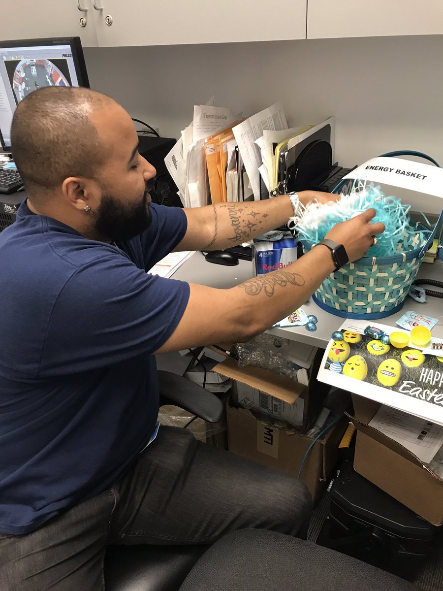 Norfolk4Square's tweet photo. #easter #Norfolkway #attemployee @cjay090 @jd4180 @ErickDAlvarez14 Kassan gets another egg with a Directv submitted.. https://t.co/HsM169G4rp