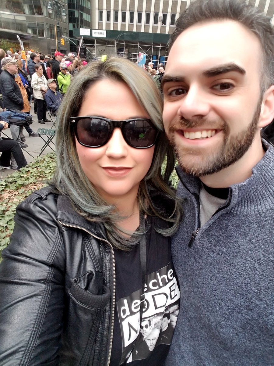 RissyNapo's tweet photo. #TaxMarch Follow. The. Money. https://t.co/yYnaIiws62