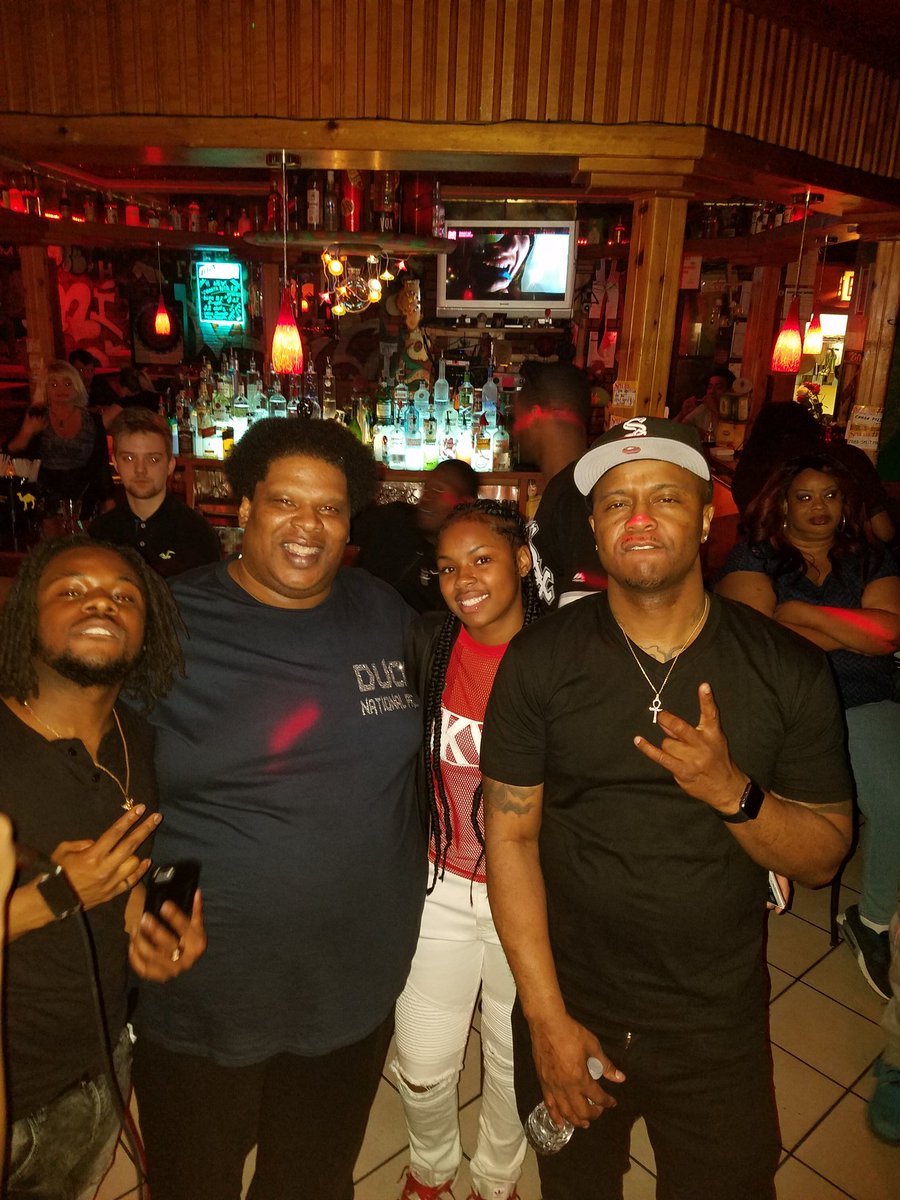 Inta_Tain's tweet photo. #DAOUTWESTSPRINGJAM IN CHICAGO LAST NIGHT LITTY FRFR! GO FL @ILWILL_ if you want to get involved with Greatness at it's peak! #WHADAMMFRIDAY https://t.co/l1hfIXk0O3