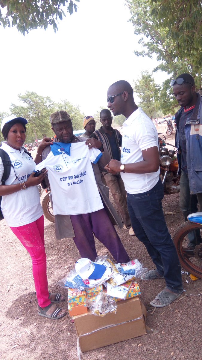 Stratégie avancée dans les zones d'orpaillage pour une meilleure sensibilisation en matière de PF. #Idecide <a href="/DICKOAdam/">Adam DICKO</a> <a href="/IPPFAR/">IPPFAR</a>