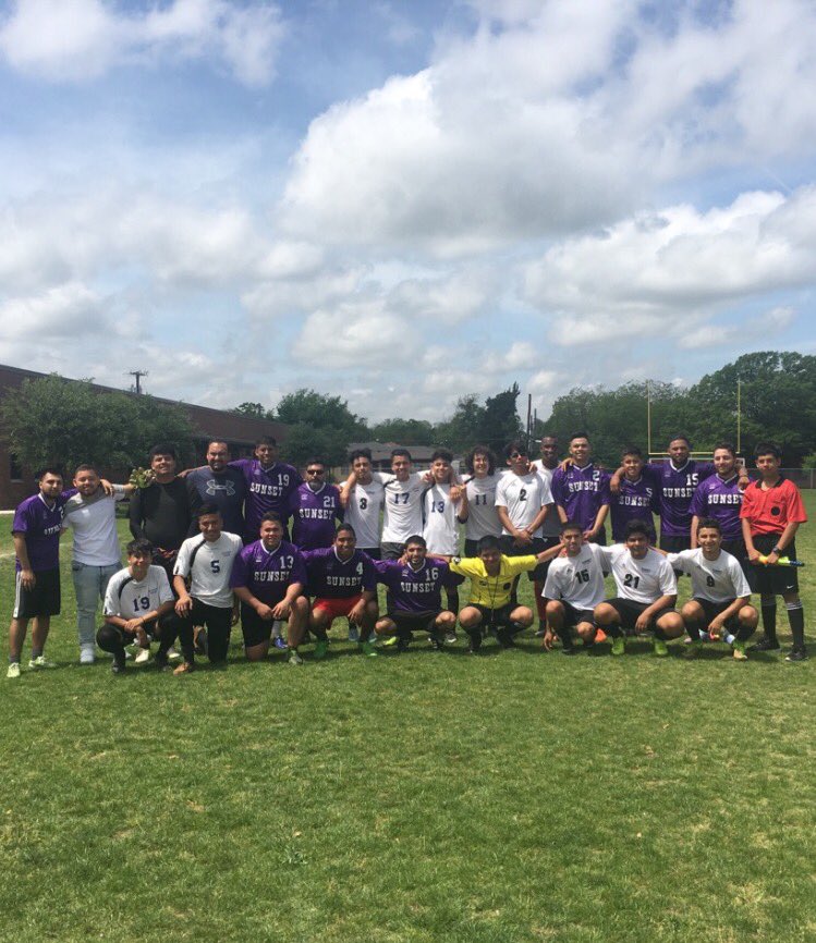 Shsbisonsoccer's tweet photo. Great day today with our Varsity team taking on our Alumni. Thank you to everyone who came out. #BisonPride https://t.co/mZOfE5Q3BW