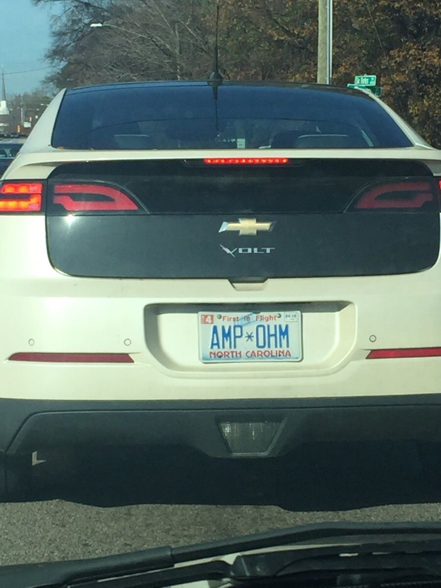 swcarwash's tweet photo. This guy is so clever, it hertz! https://t.co/pL699fqTsP