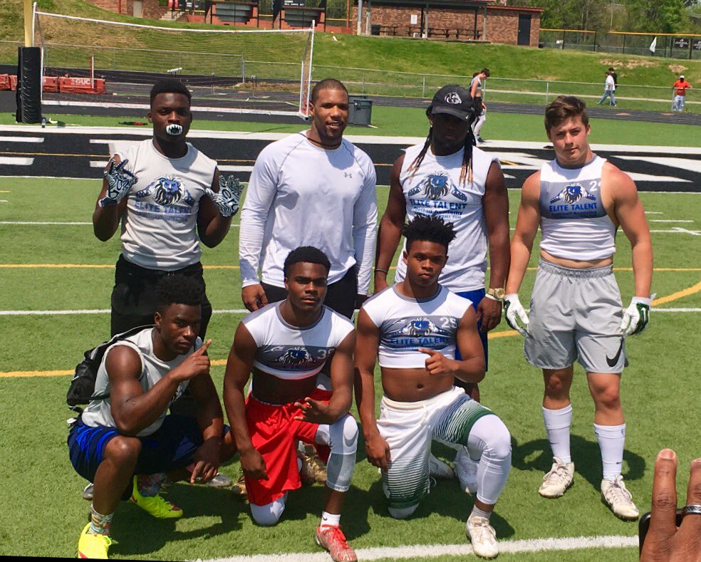 tgregg_strength's tweet photo. Top 5 running backs of @elitefootballac showcase! 😈🏈 #allgasnobrakes @MattDeBary @RecruitGeorgia @ncsa @CoachC_Foster @CoachJ_Copeland https://t.co/m8X5ZWPGsz