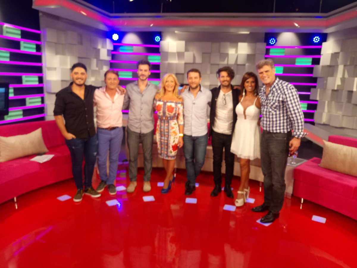 Con los protagonistas de Soldado Argentino Solo Conocido Por Dios!!