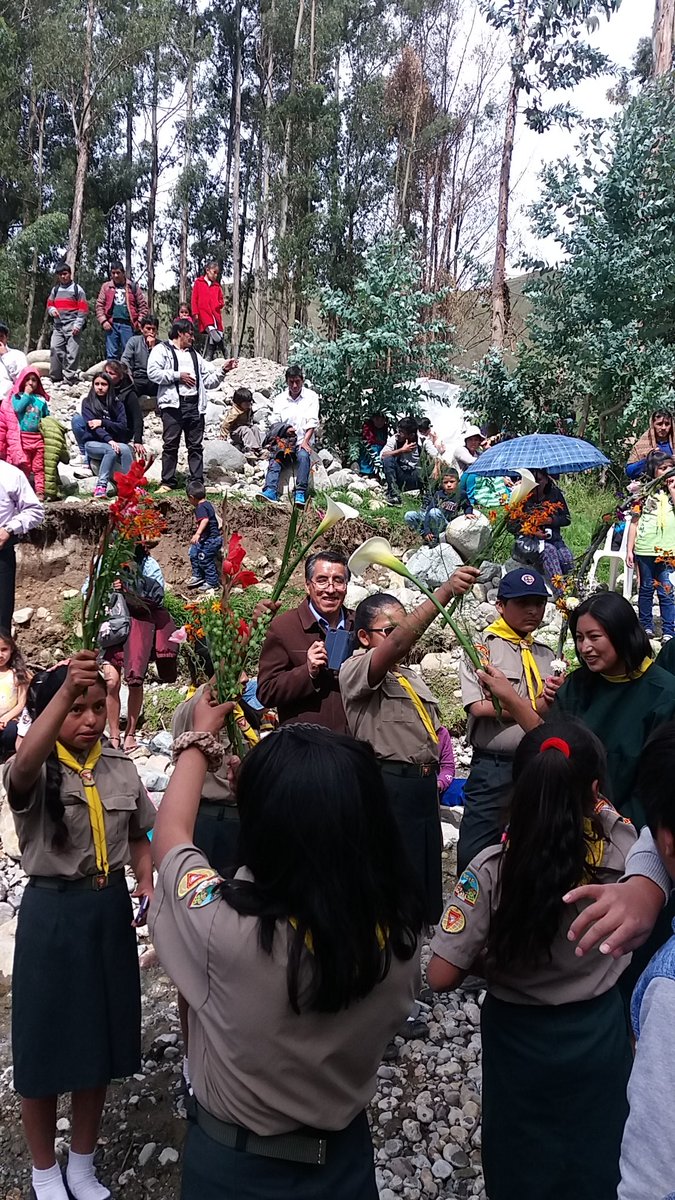 #Andahuaylas-Perú cumpliendo #El Rescate de 21 persons bautizad <a href="/AdventistasMSOP/">Adventistas MSOP</a> <a href="/EnzoChavez/">Enzo Chávez</a> <a href="/miltoncueva771/">Milton Cueva</a> <a href="/AdventistasUPS/">Adventistas Perú - UPS</a> <a href="/prertonkohler/">Erton C Köhler</a>