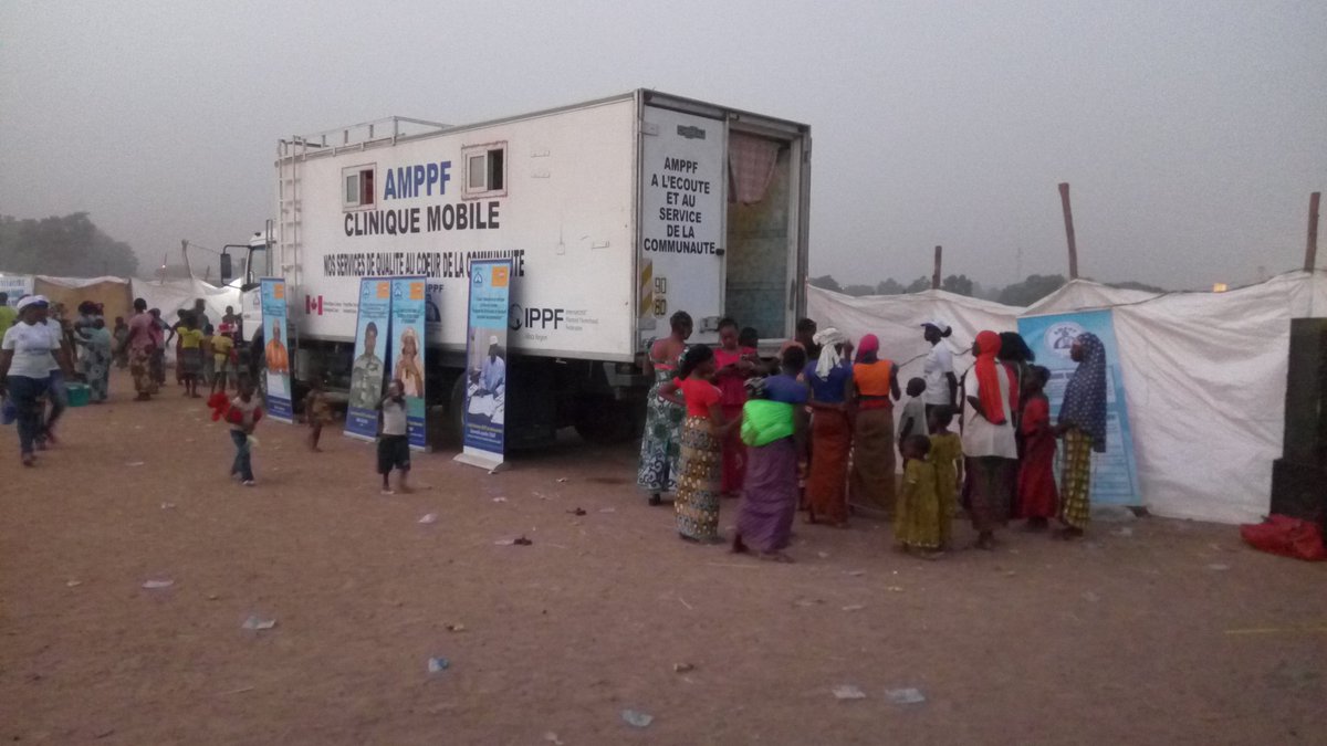 Stratégie avancée avec la clinique mobile  pour une meilleure sensibilisation en matière de PF. #Idecide <a href="/DICKOAdam/">Adam DICKO</a> <a href="/IPPFAR/">IPPFAR</a> <a href="/SokonaTOUNKARA/">TOUNKARA Sokona</a>