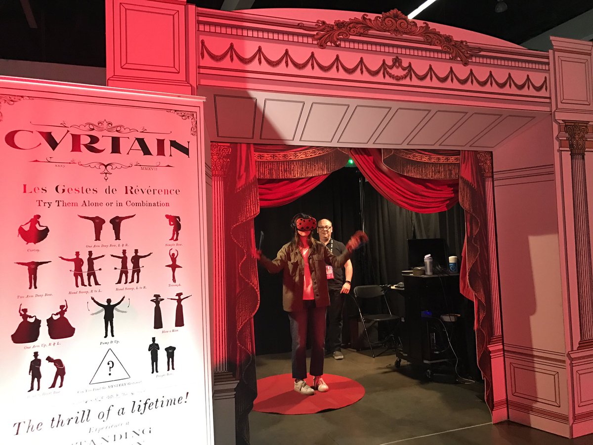 DigitalLA's tweet photo. Explore dozens of VR demos and panels at VRLA today: @cvrtaincall #MRegghunt @AfterNowLab at @ConventionLA #VRLA2017 @vrlosangeles https://t.co/SvHgYdceIe