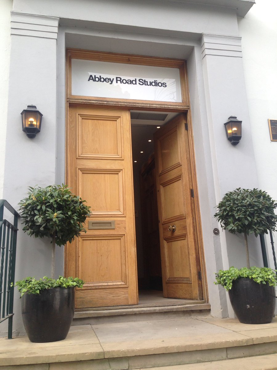johnbleasedrums's tweet image. Recorded @AbbeyRoad today, studio 2, incredible sounding room!!! 
#drums #recording #abbeyroad #thebeatles #RingoStarr #sabian #vicfirth