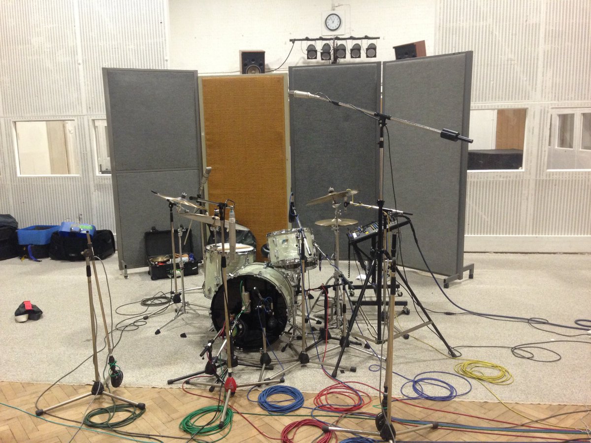 johnbleasedrums's tweet image. Recorded @AbbeyRoad today, studio 2, incredible sounding room!!! 
#drums #recording #abbeyroad #thebeatles #RingoStarr #sabian #vicfirth