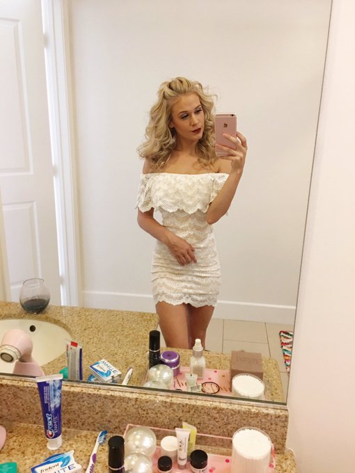 💕💕💕 https://t.co/JwPmBnSsIh<a href="/tag/funny"class="tags"><span>#funny</span></a><a href="/tag/comedy"class="tags"><span>#comedy</span></a><a href="/tag/upstairsneighbor"class="tags"><span>#upstairsneighbor</span></a>