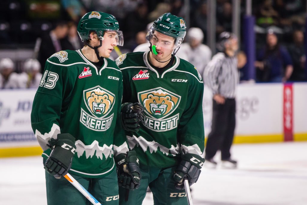 cdewar26's tweet photo. Thanks to everyone for the best year of my life @WHLsilvertips really gonna miss my best friends #nomode #spark https://t.co/QaGb6GNGuZ