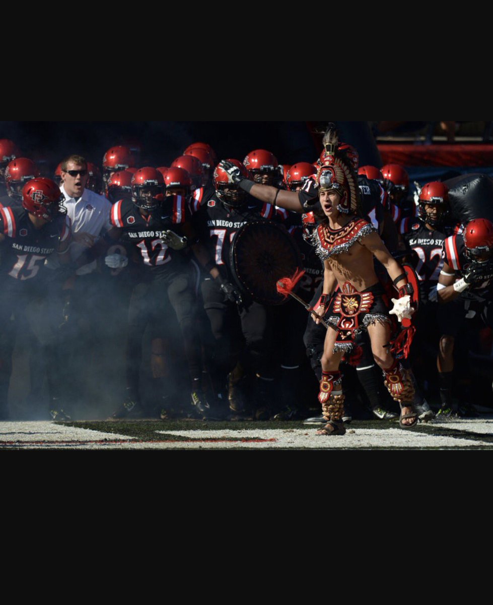 JermayneLole's tweet photo. GOD IS GREAT! 🙏 I just received my 6th offer from The University of San Diego St 🔴⚫️ #GoAztects Thank you for an AMAZINIG visit!! @AztecTW https://t.co/BU1PP07n8Z