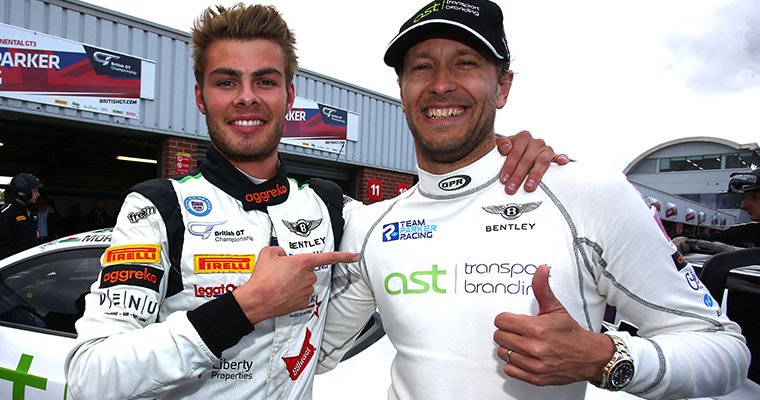 BritishGT's tweet photo. 📝 QUALI REPORT: @RickParfittJnr &amp; @SebMorris31 seal 2x GT3 pole; @SMitchellRacing &amp; @MikeSimpsonP1 take GT4 spoils →https://t.co/2Ws6nR3p5z https://t.co/tcvECWQaMh